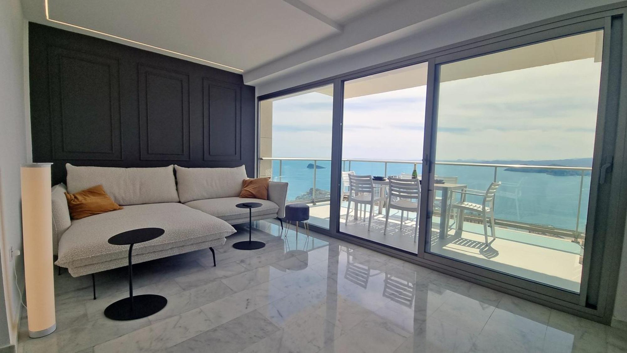 Apartamento Planta 37: Terraza privada con vistas al mar Benidorm Exterior foto